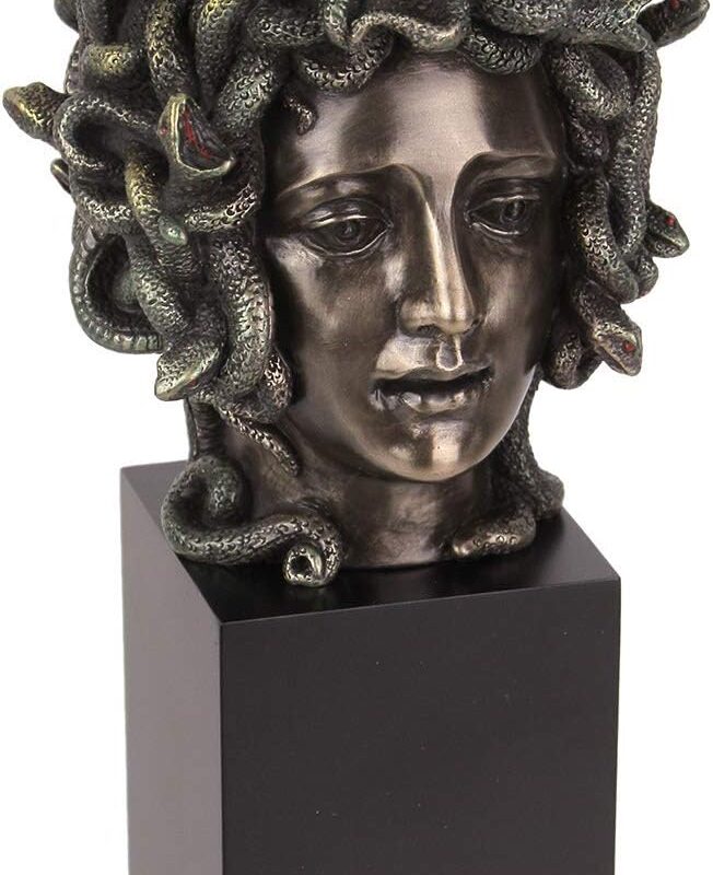 Veronese Design Medusa Heykeli - Görsel 4